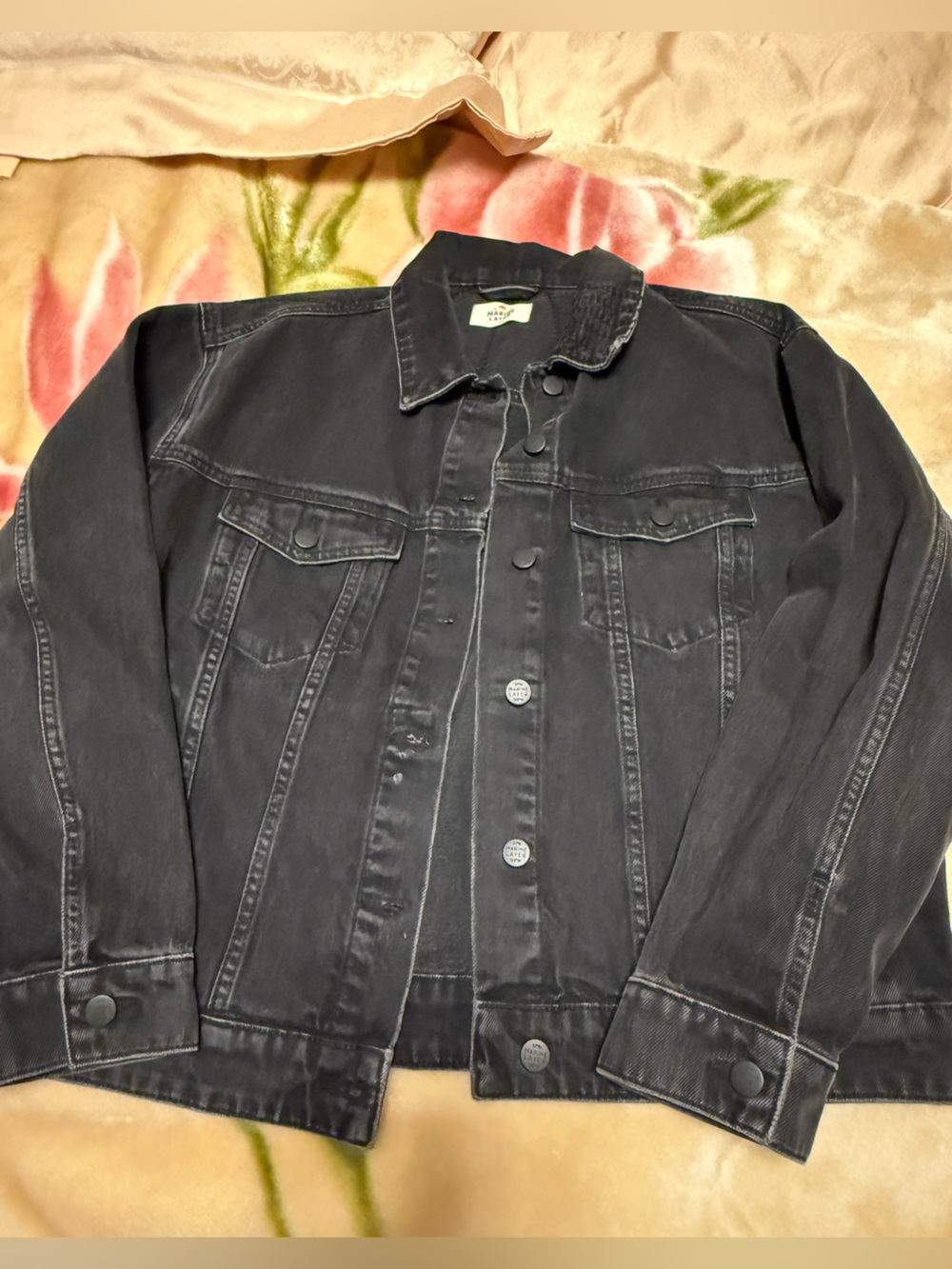 Woman’s size L oversized black jean jacket Marine Layer